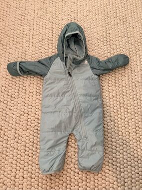 The North Face Two-Tone Sage Green Hooded Infant Bunting